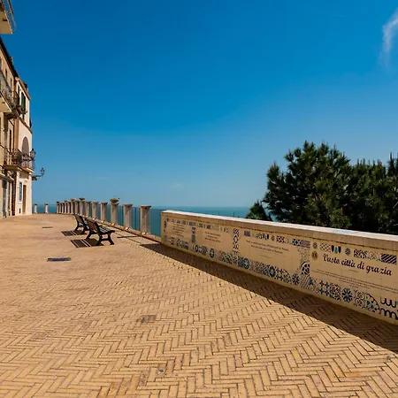 Guesthost - Vasto Vibes - Centro Storico *