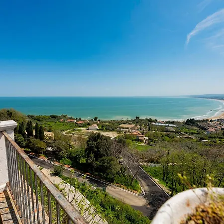 Guesthost - Vasto Vibes - Centro Storico *